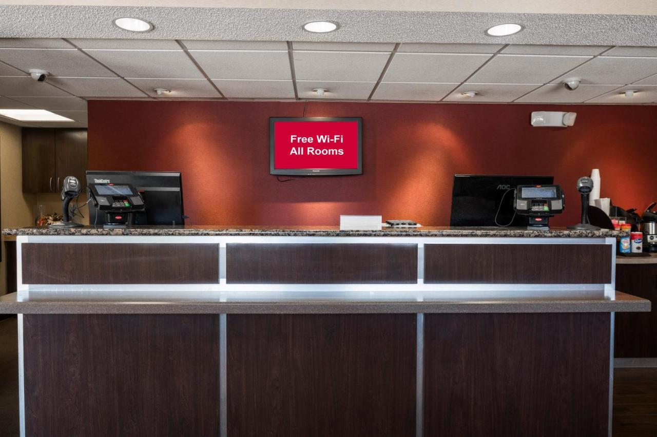 Red Roof Inn Cincinnati Northeast - Blue Ash Exterior foto