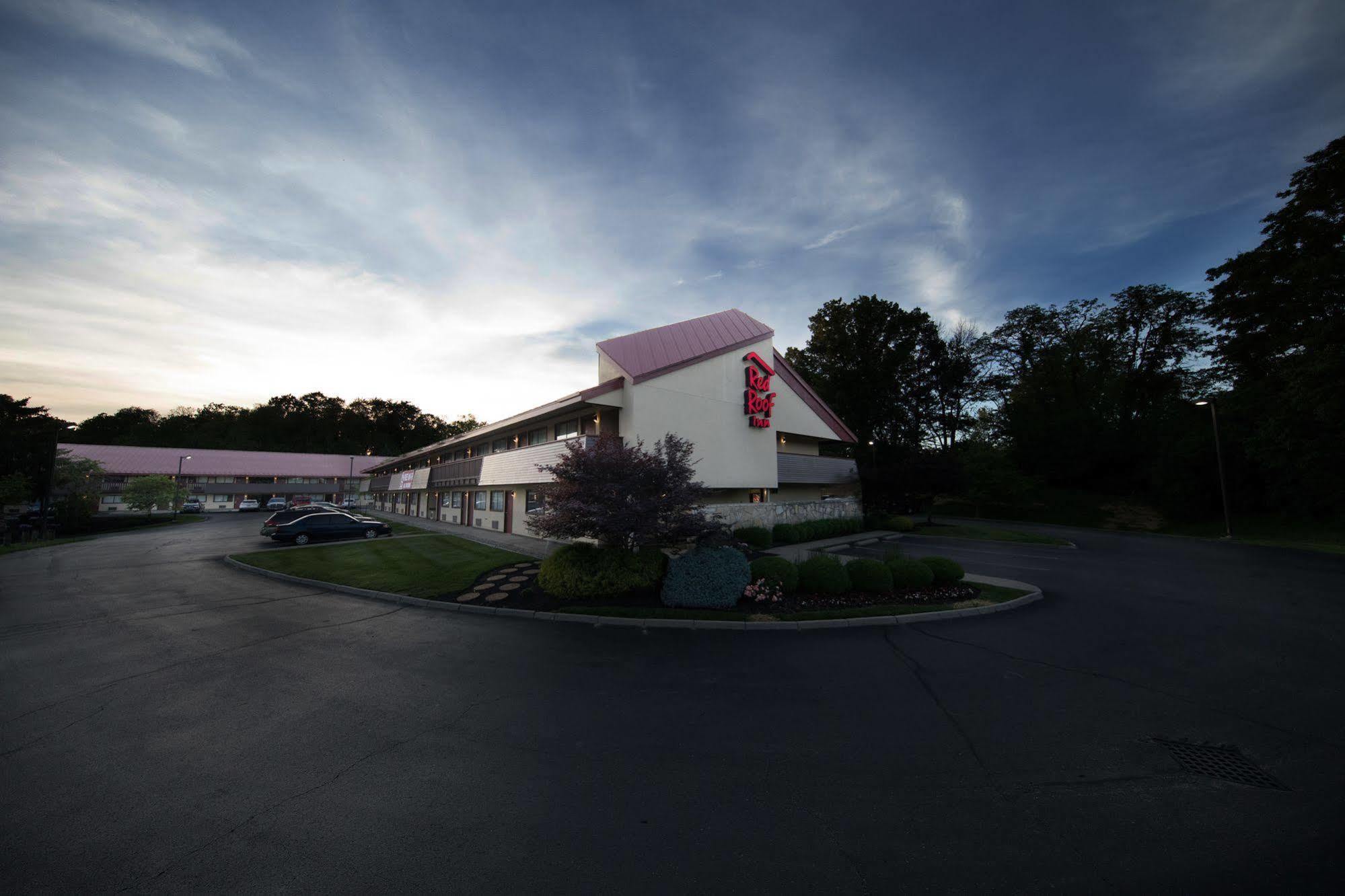 Red Roof Inn Cincinnati Northeast - Blue Ash Exterior foto